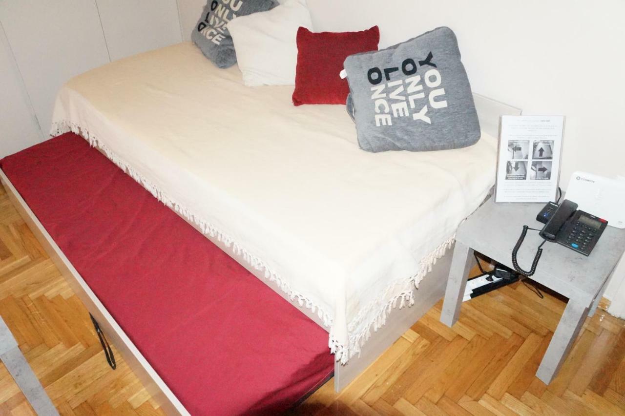 Best Vfm In Athens Apartment ภายนอก รูปภาพ